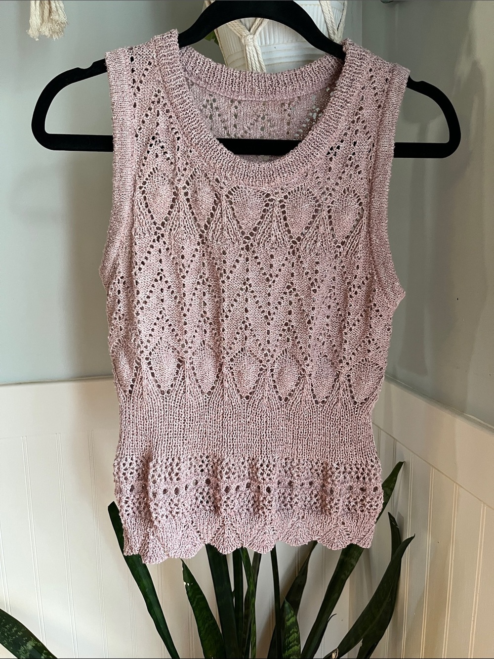 Lavender Sleeveless Knit Top - Women's Crochet Tank